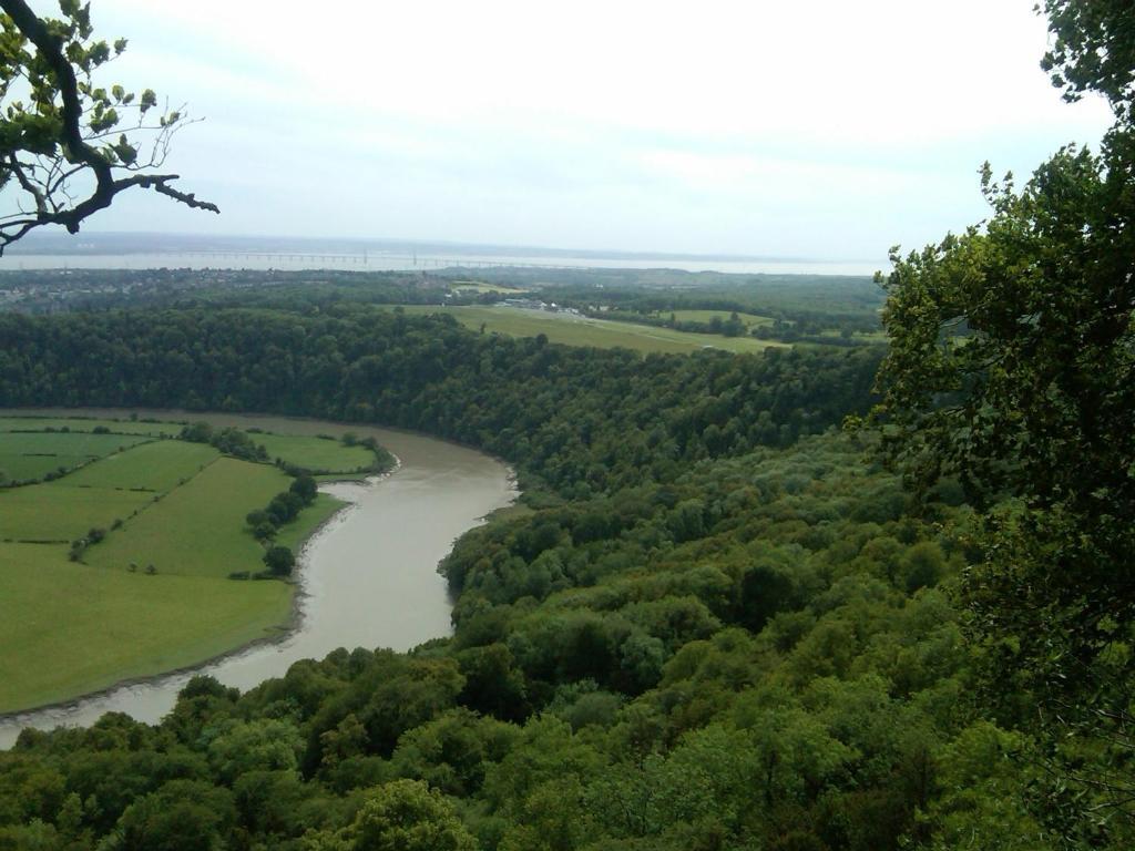 Dean Valley Panorama Bed & Breakfast Lydney Luaran gambar